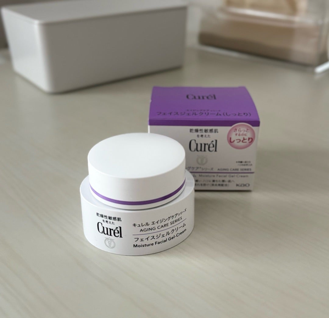 Curel キュレル エイジングケアシリーズ フェイスジェルクリームを使っ