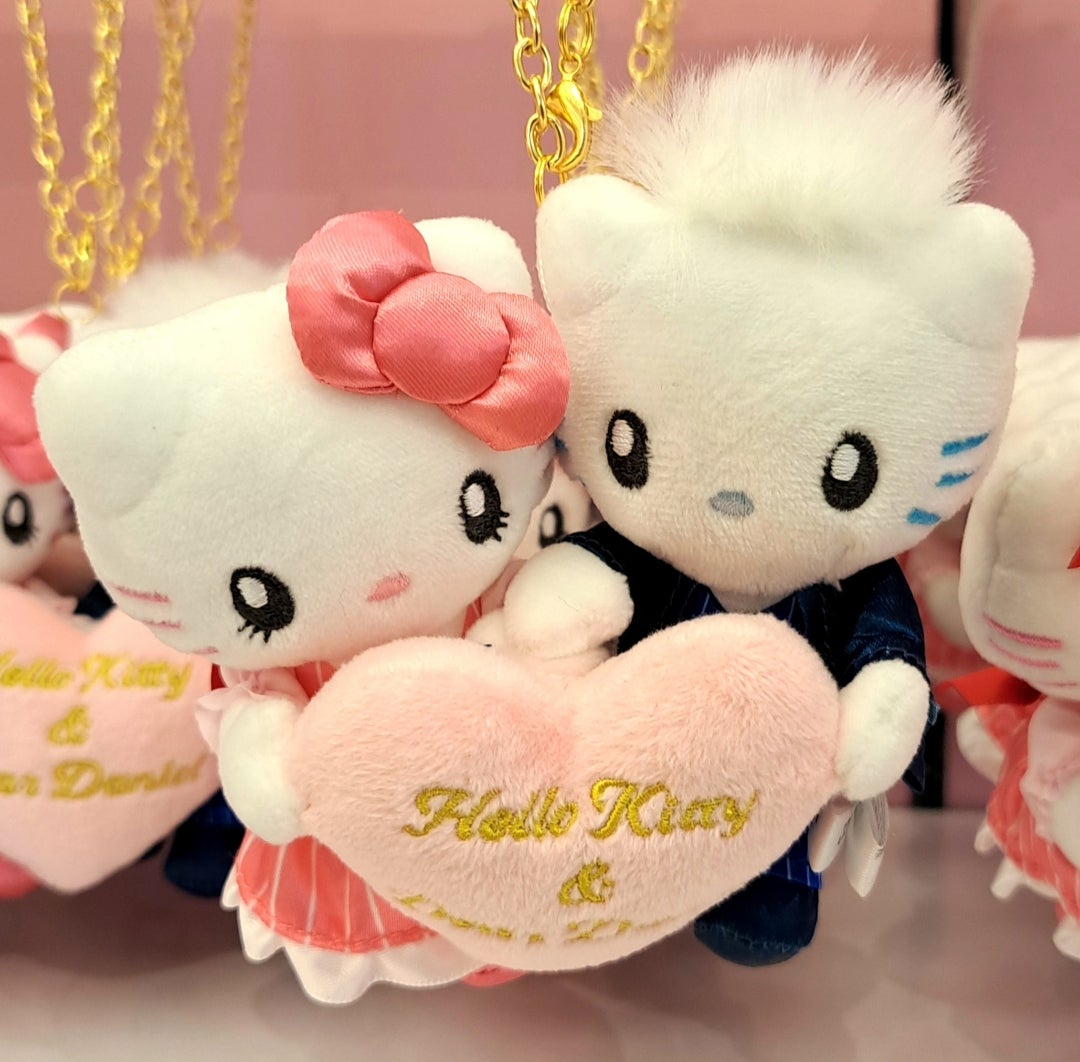 キティカタログにも連載レトロレアキティちゃん ダニエル ぬいぐるみ