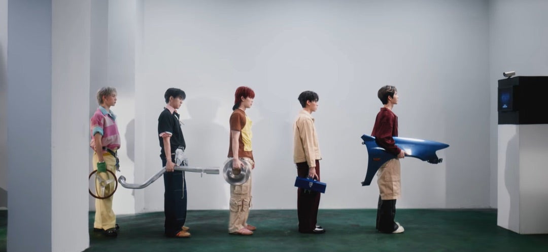 DEXX】CLANG CLANG MV感想|全員ビジュ優勝でしんどい | タイ沼に遅れて