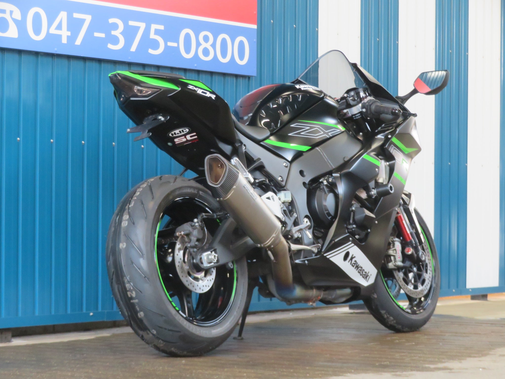 ななページ② 油彩 ぺんぺん草 新車】最後のWSBKカラーを纏う「Ninja