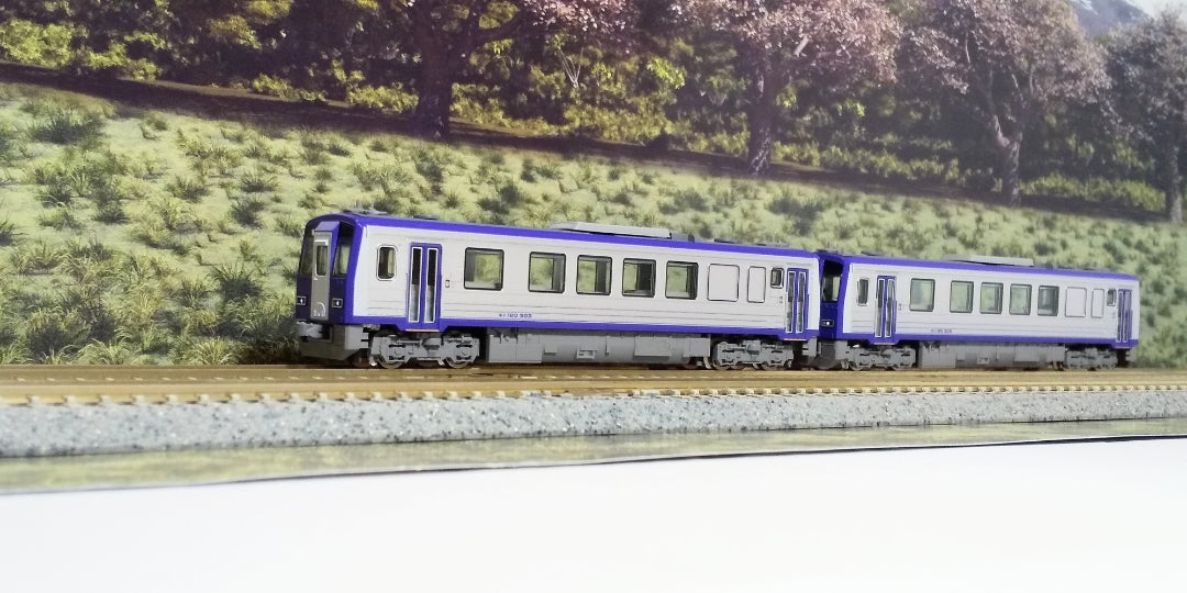 TOMIX JR キハ120-300形（関西線・更新車） 入線‼️ その➀ (品番98143