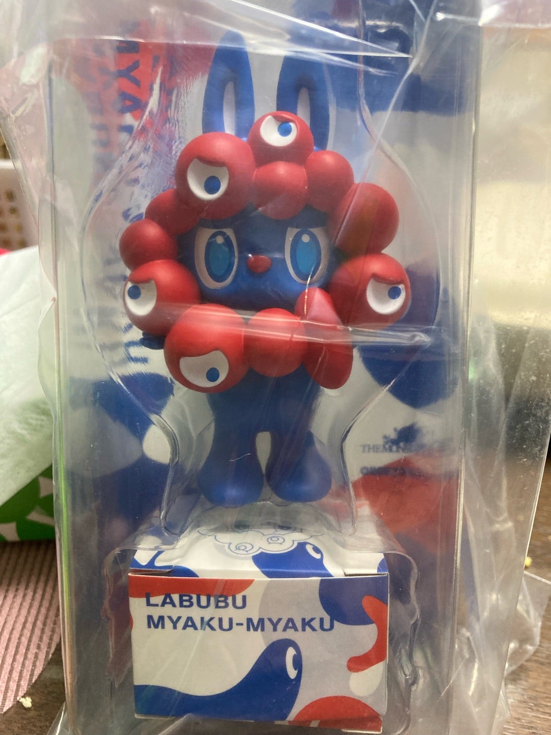 なんと「ラブブ」の抽選に当たった。 万博 | ʎʞɹǝ pɐǝɥuǝʞɹᴉq