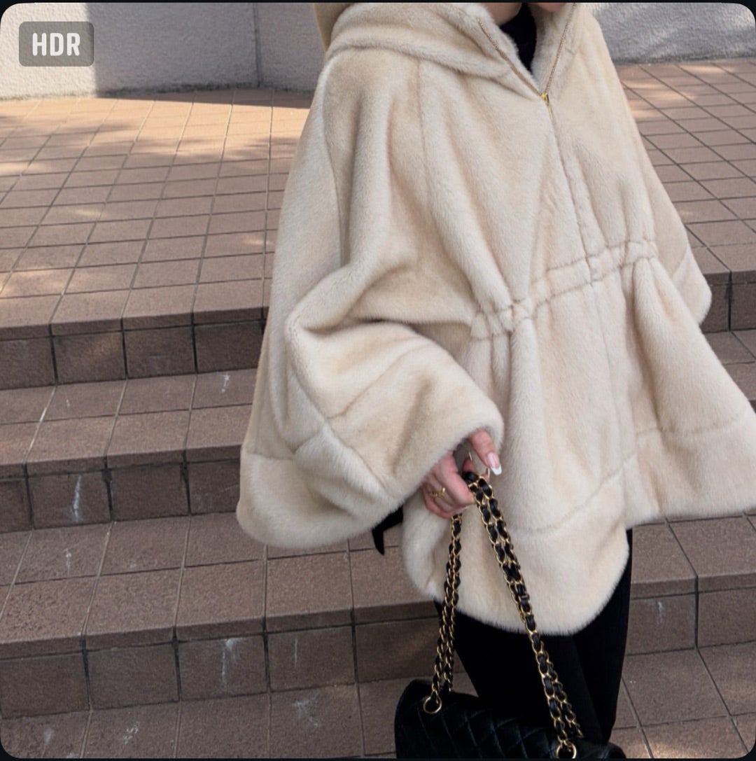 可愛すぎて毎日着たくなるteddy poncho♡ ママにもおすすめです | ママ