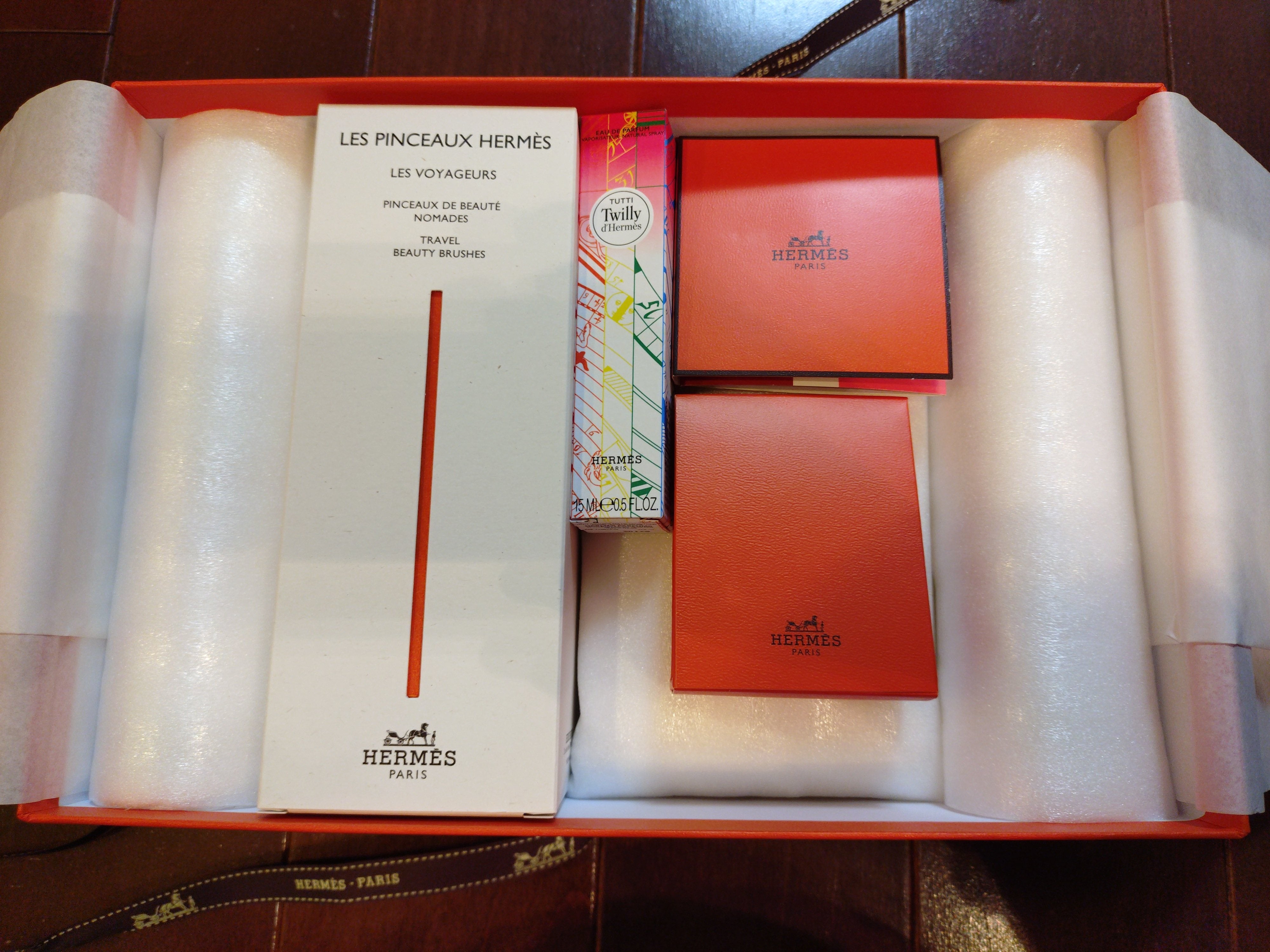 伊勢丹お得意様限定】エルメス♡ホリデーコレクション 2025 | 外資企業