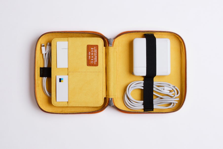 あなたのガジェットを1つに整理！高機能デジタルガジェットポーチ