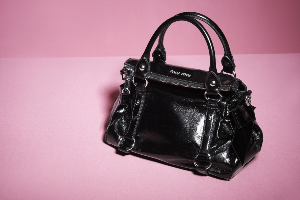 世界に先駆け、先行発売中！ コンテンポラリーなムードを放つ、ミュウ