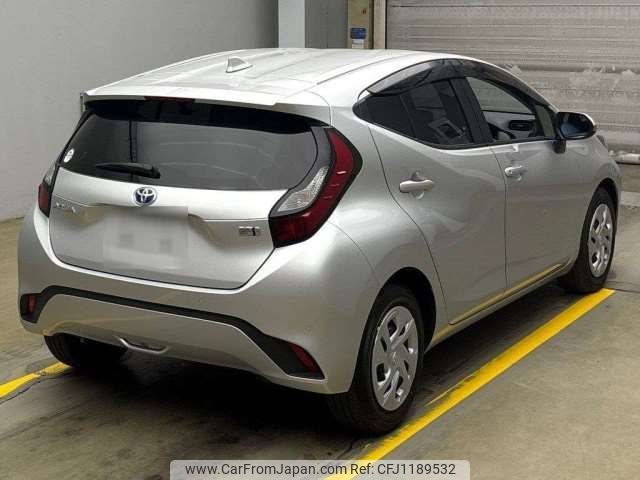 2022 Toyota Aqua 6AA-MXPK11 - Car Price $11,235