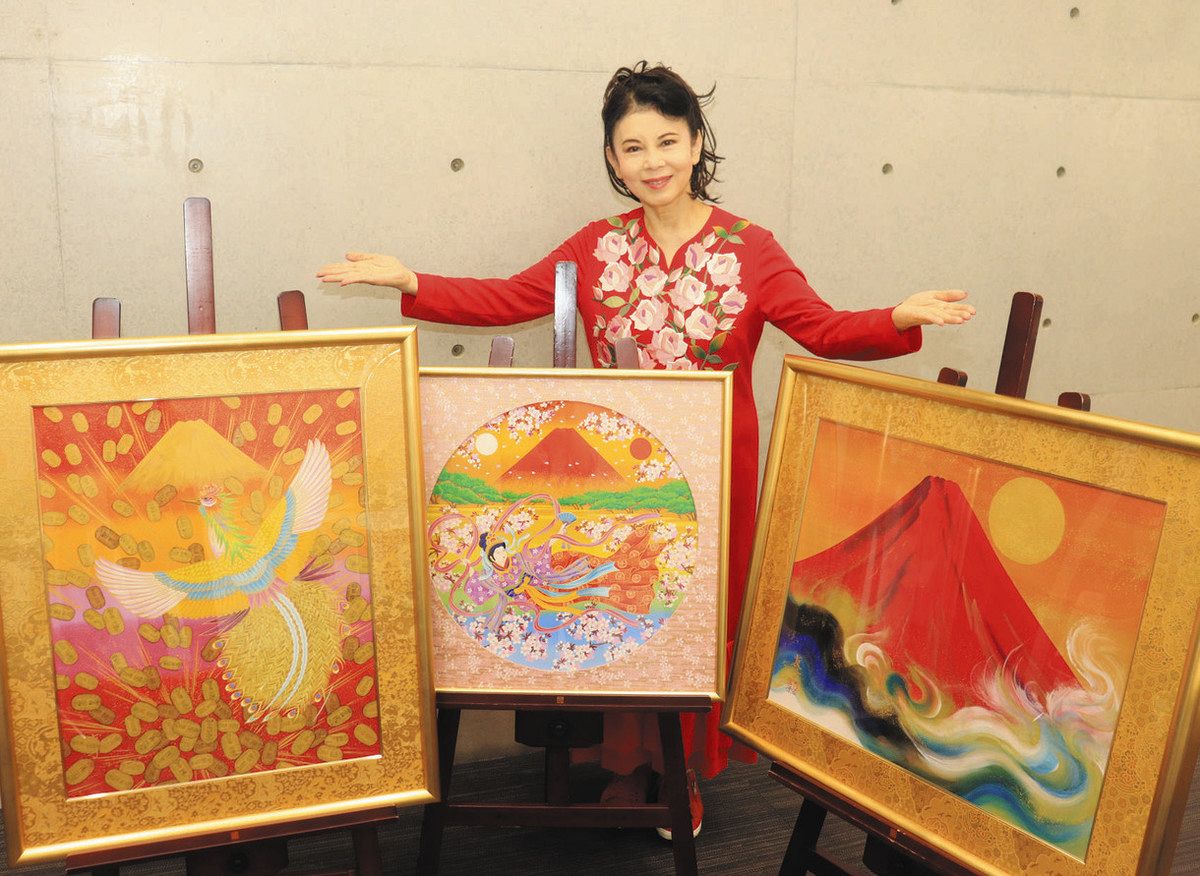赤色の絵でパワーを 女優あいはら友子さん、津で日本画展：中日新聞Web
