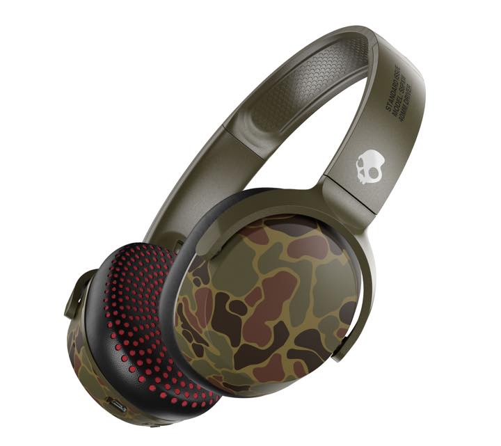 意外となかった!? ミリタリーカラーの完全ワイヤレスが登場