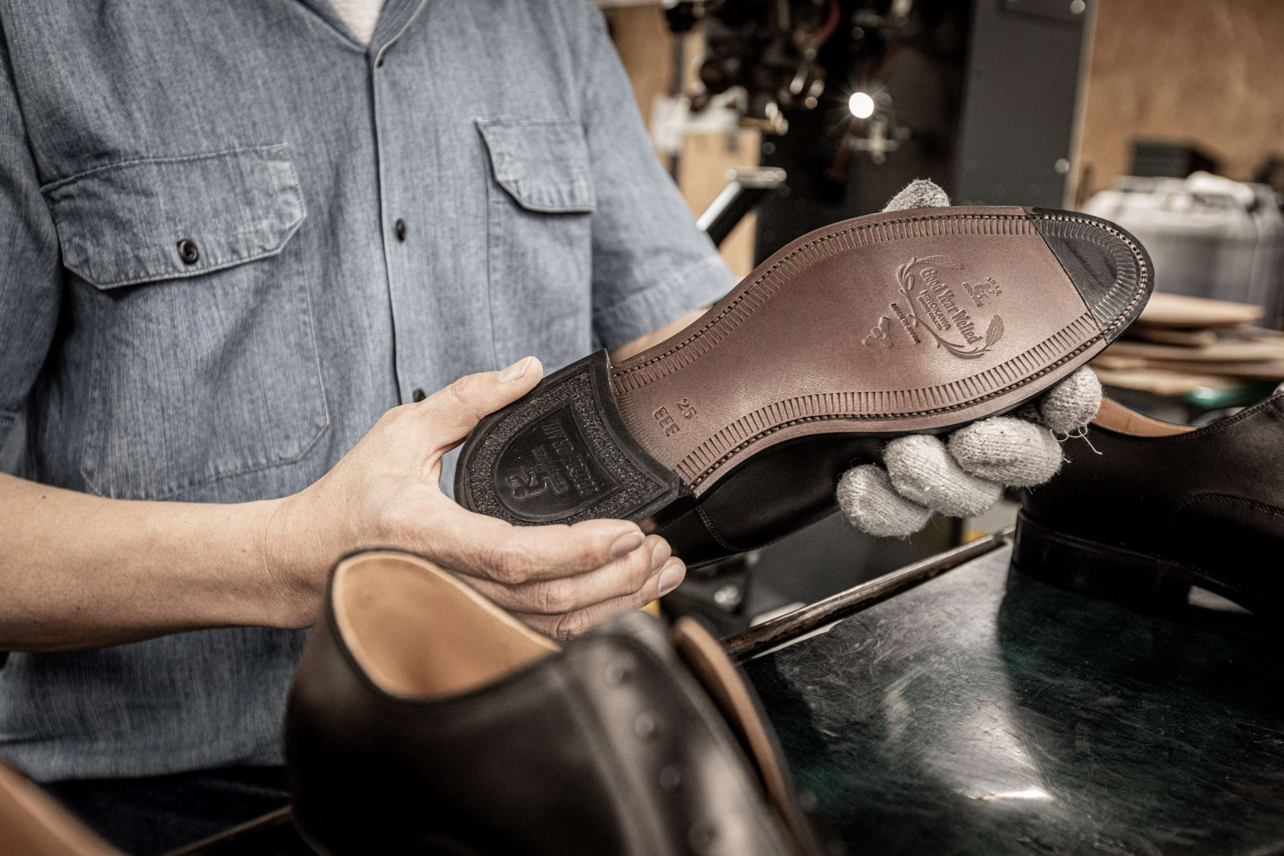 日本人に似合う革靴