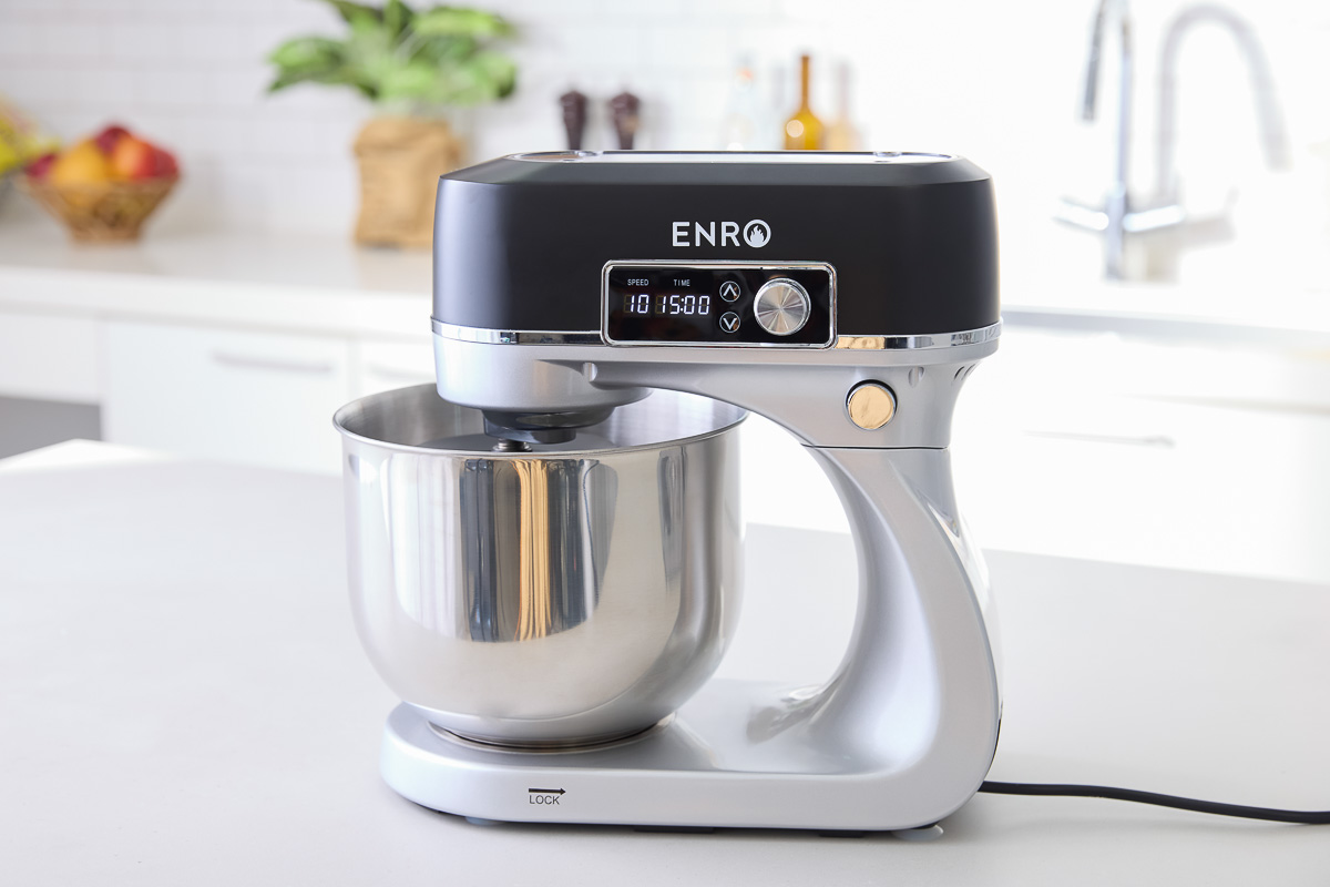 料理のレパートリーが一気に広がる！簡単操作の洒落たミキサーでなに