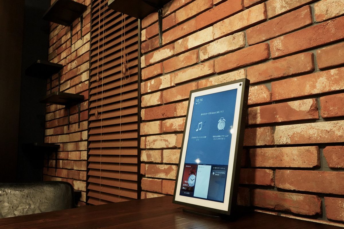 Amazon「Echo Show 15」ってリビングに映える未来型デバイスなのかも
