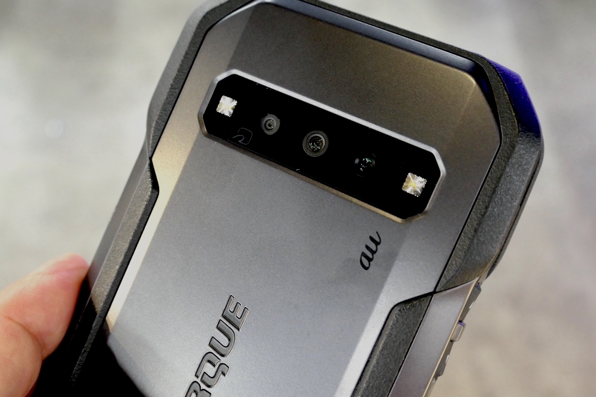 祝・新モデル発売！ 小型化し強度を増したタフネススマホ「TORQUE G06