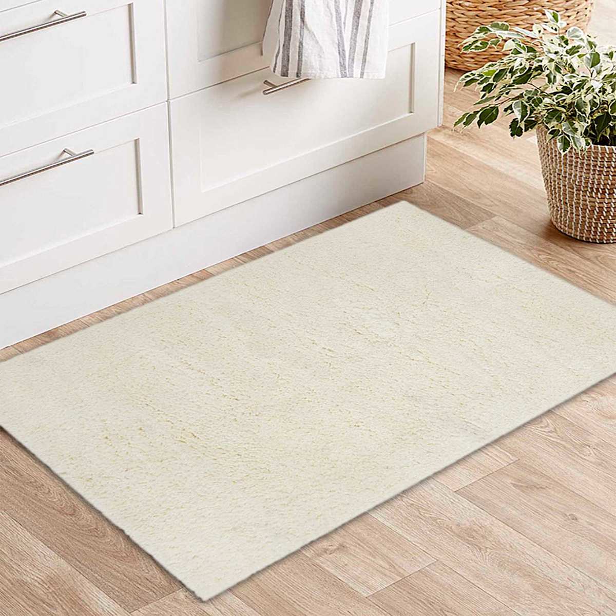 Kodiak Ivory Shag Area Rug 5x7 | At Home
