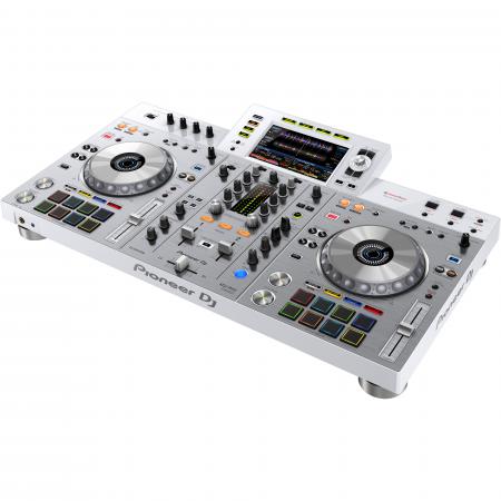 1538638330Pioneer_XDJ-RX2-
