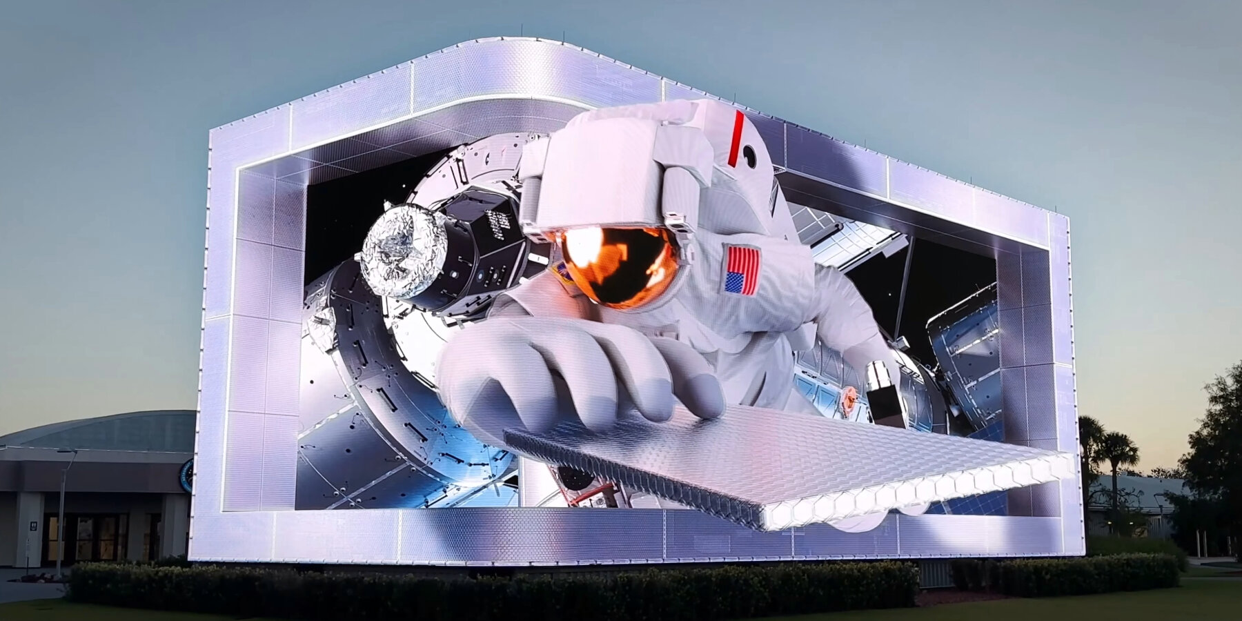 animated 3D billboard narrates NASA's decade-long history at the