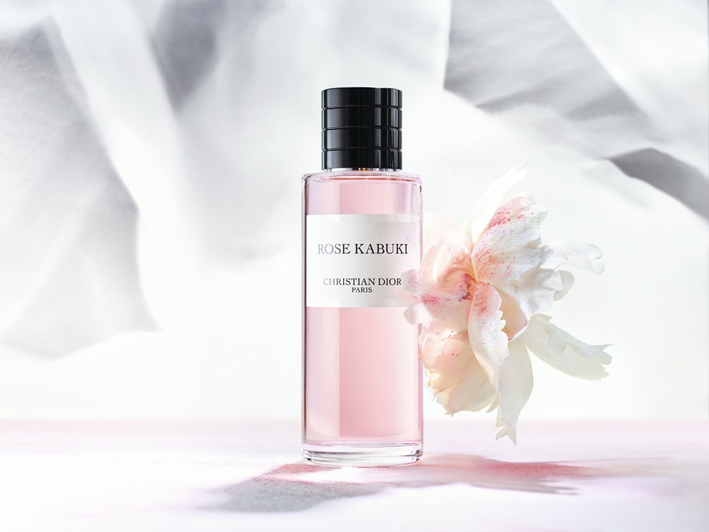 F514_MCD_ROSE_KABUKI_P01A_SW_F