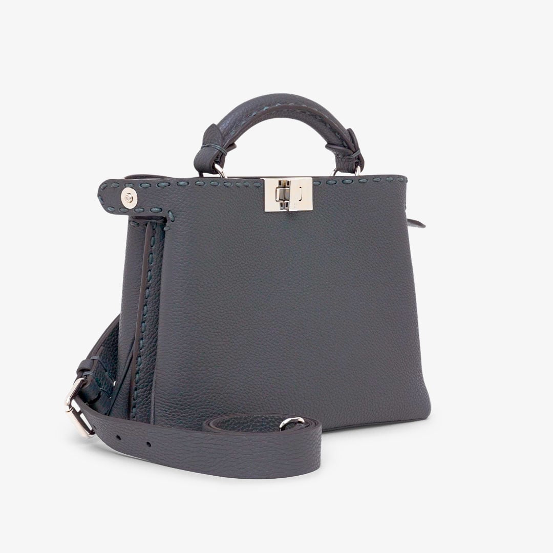 セレリア ピーカブー ソフト スモール カーフレザー グレー | Fendi