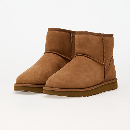 Women's shoes UGG W Classic Mini II Chestnut (1016222-CHE) | Footshop