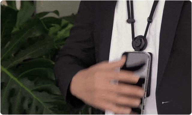 首掛けストラップ二刀流 | スマホストラップ × IDカード｜マクアケ