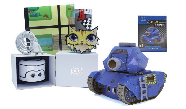 遊びながらプログラミング学習！ペーパークラフトロボット「Kamibot