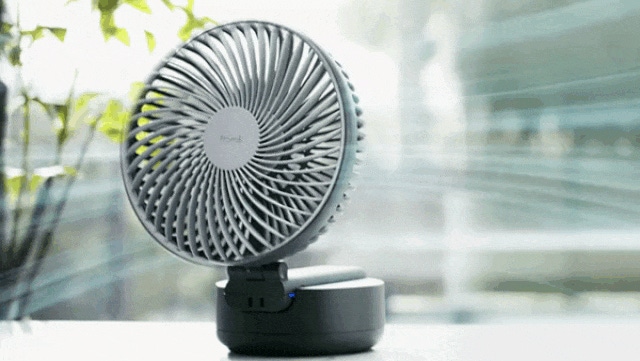 ビッグヘッドから吹きだす強力な風速！涼しさを持ち運べる3in1