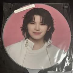 SEVENTEEN ウジ FOLLOW AGAIN うちわ 新品未開封 - メルカリ