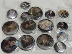 FF15 スクエニカフェ ホログラム 缶バッジ まとめ売り - メルカリ