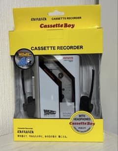 バックトゥザフューチャー ポータブルカセットプレーヤー ドンキ 新品