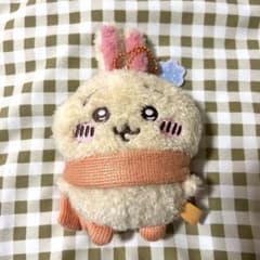 ちいかわ ぬくぬくの装いマスコット うさぎ - メルカリ