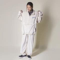 森下直哉着用 Nastoys ベロアセットアップ - メルカリ