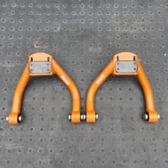 フロント アッパーアーム 18 20 21 クラウン スキッドレーシング