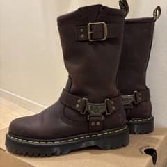 m25443541722_1.jpg?1765720326