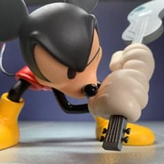 VCD ミッキーマウス ROEN GUITAR Ver. メディコムトイ - メルカリ