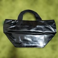 希少】美品☆エルペシャプリエ ヴェルニ ノワール 舟形トート エナメル