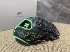 トモ 値引きは金額提示様専用RYU 5周年限定グローブ - メルカリ