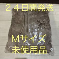 NiziU パーカー Mサイズ NiziU “NEW EvoNUtion” - メルカリ