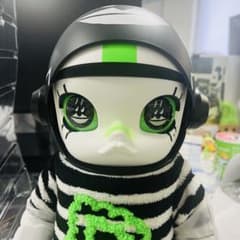 あ*り様 【限定】MOLLY MEGA SPACE MOLLY 400% DUR - メルカリ