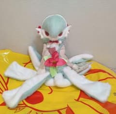 ハ*ん様 ポケモン クリスマス サーナイト ぬいぐるみ - メルカリ