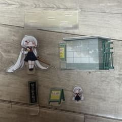 発送日確認] トリッカル 2周年 運動会 ウロス アクリルスタンド - メルカリ