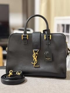 SAINT LAURENT ブラックレザー ベイビーカバス - メルカリ