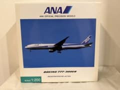 ANA Boeing 777-300ER 1:200モデルJA732A - メルカリ