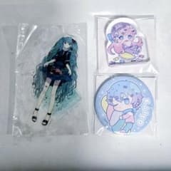 初音ミク巡音ルカ KAITO 缶バッジ アクリルブロック アクスタ 3点