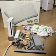 wiiセット すぐ遊べるソフト付き！ - メルカリ