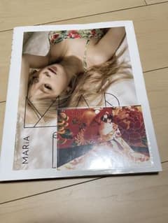 直筆サイン入り メイリア 写真集 GARNiDELiA MARiA - メルカリ