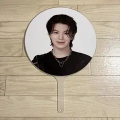 2026年最新】seventeen ウジ うちわの人気アイテム - メルカリ