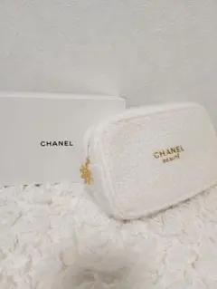 2026年最新】シャネルクリスマスコフレ 2024の人気アイテム - メルカリ