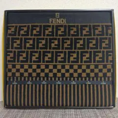 2026年最新】Fendi 布団・毛布の人気アイテム - メルカリ