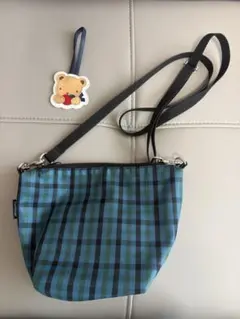 2026年最新】ファミリア 舟形 ポシェット チェックの人気アイテム