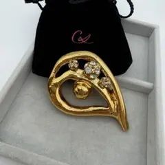 2026年最新】christian lacroix ブローチの人気アイテム - メルカリ